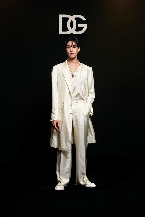 dolce gabbana fashion week milan|Women's Fall Winter 24/25 Fashion Show, Milan: TUXEDO.